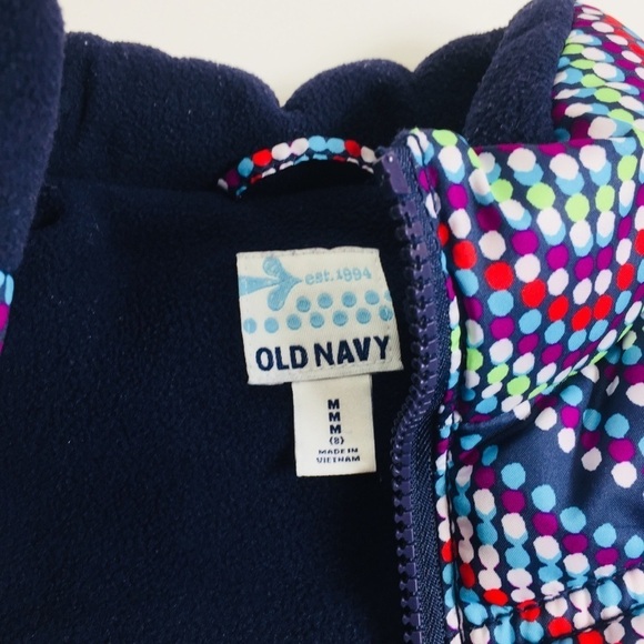 Old navy girls puffer vest - Picture 3 of 3